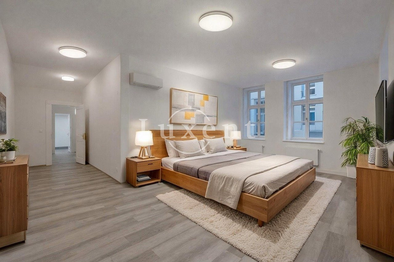 Pronájem bytu 4+kk 156 m²