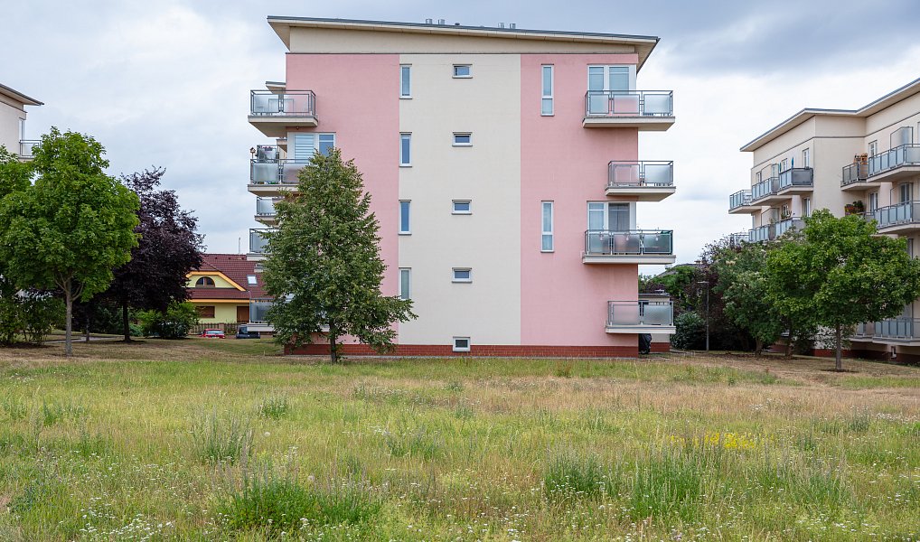 Pronájem bytu 1+kk 36 m², Roztoky – náhled fotky 9