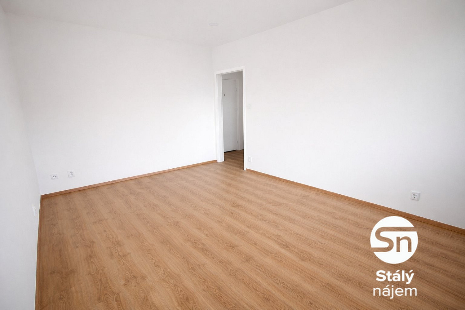 Pronájem bytu 1+1 35 m² – fotografie 2