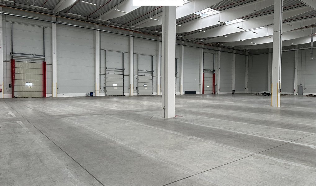 Pronájem skladovacích prostor 3 472 m², Spořice – náhled fotky 4