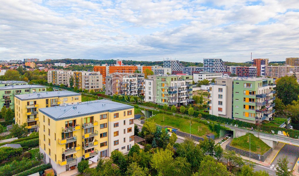 Prodej bytu 3+kk 79 m², Praha – náhled fotky 34
