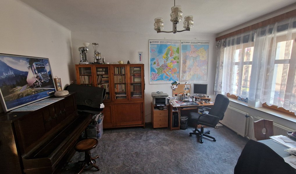Prodej domu 207 m² s pozemkem 712 m², Kynšperk nad Ohří – náhled fotky 10
