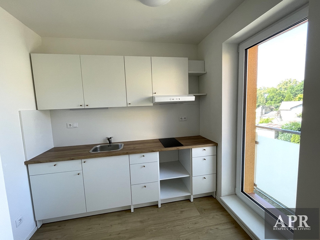 Pronájem bytu 1+kk 37 m² — photo 3