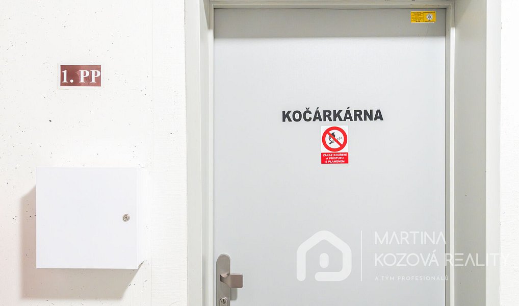 Pronájem bytu 2+kk 59 m², Praha – náhled fotky 39