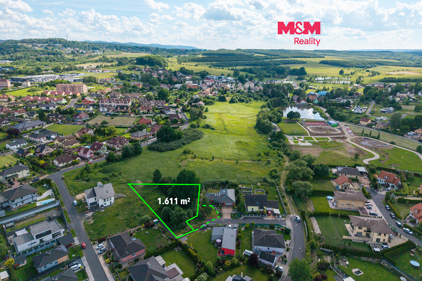 Prodej stavebního pozemku 1 611 m²
