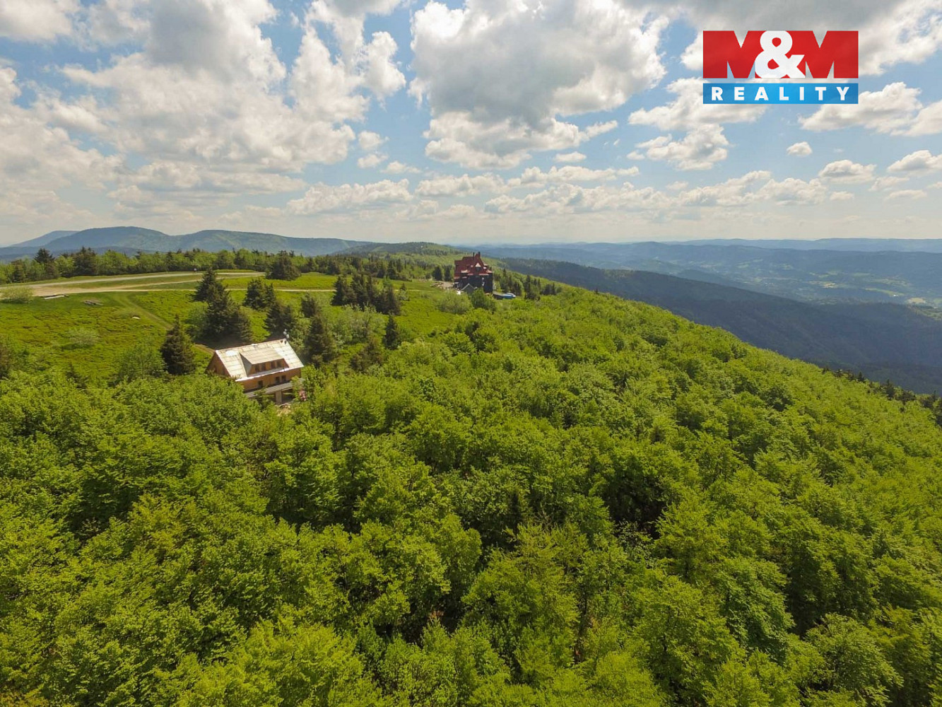 Prodej ubytovacího objektu 325 m² – fotografie 3
