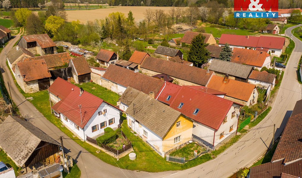 Prodej chaty/chalupy 140 m² s pozemkem 279 m², Bělčice – náhled fotky 15