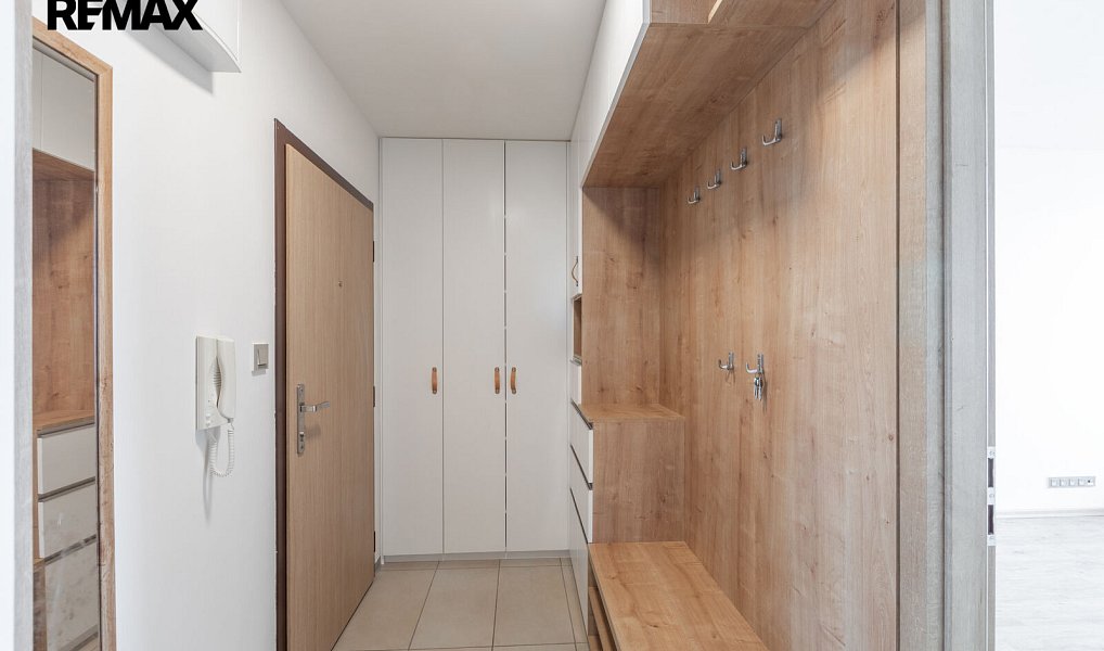 Pronájem bytu 3+1 73 m², Praha – náhled fotky 5