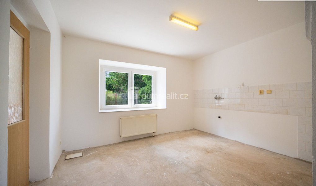 Prodej domu 103 m² s pozemkem 320 m², Lhenice – náhled fotky 16