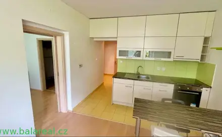 Pronájem bytu 2+kk 45 m², Hrázka, Brno - Medlánky