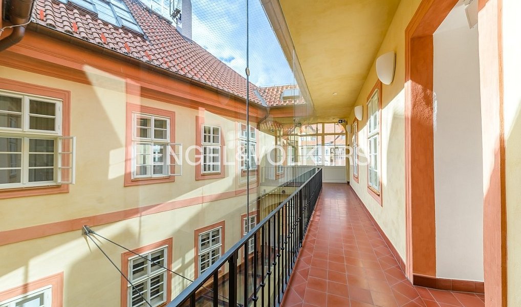 Pronájem bytu 2+kk 72 m², Praha – náhled fotky 10