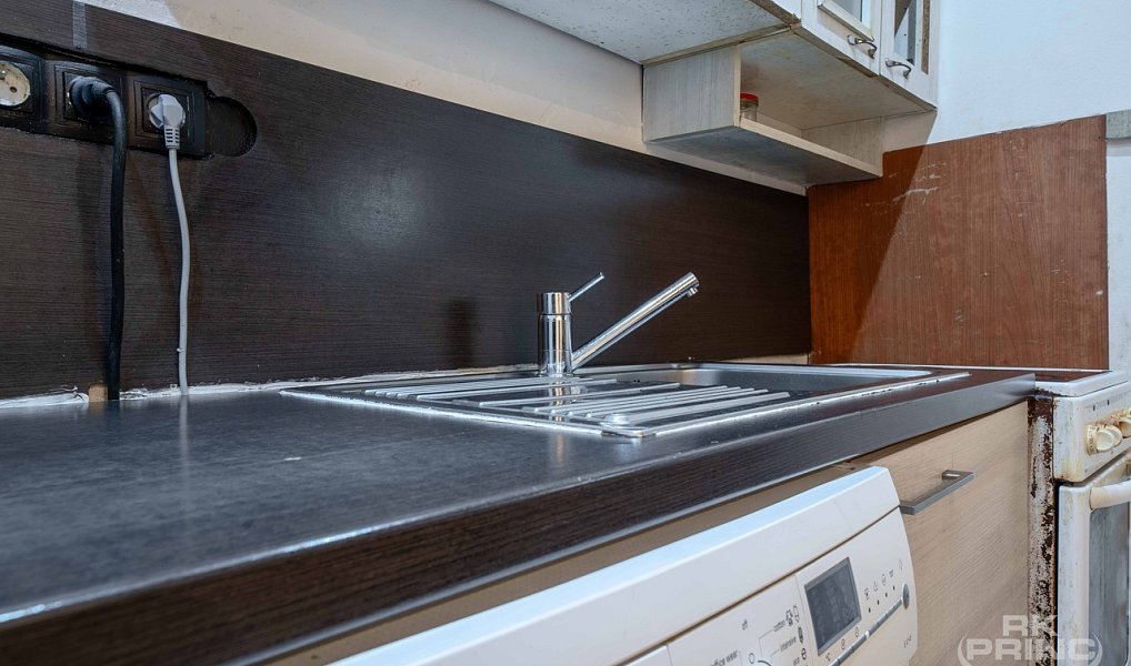 Prodej domu 178 m² s pozemkem 225 m², Mochov – náhled fotky 4