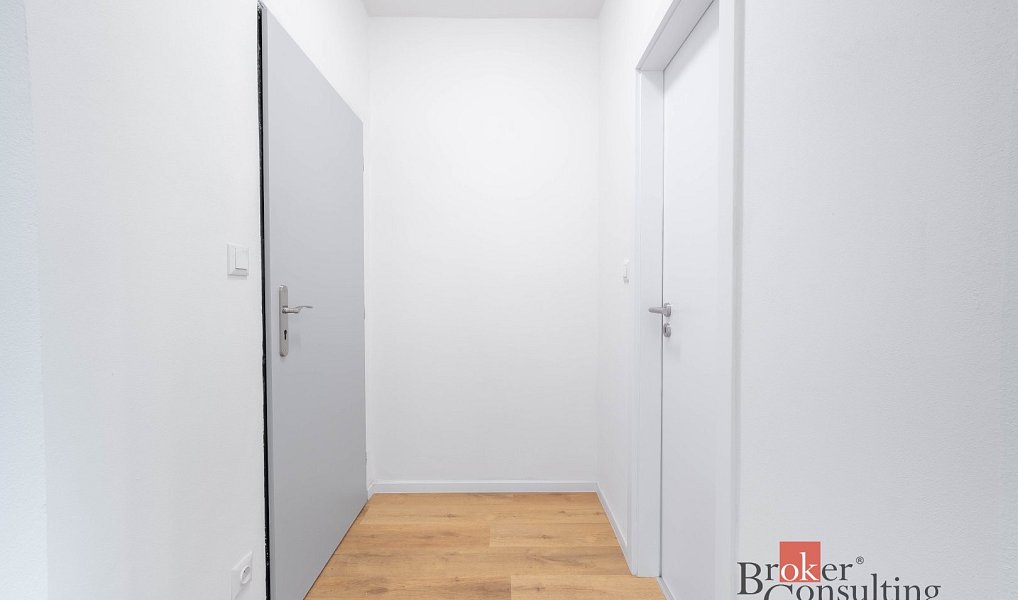 Prodej bytu 2+kk 37 m², Ostrava – náhled fotky 4