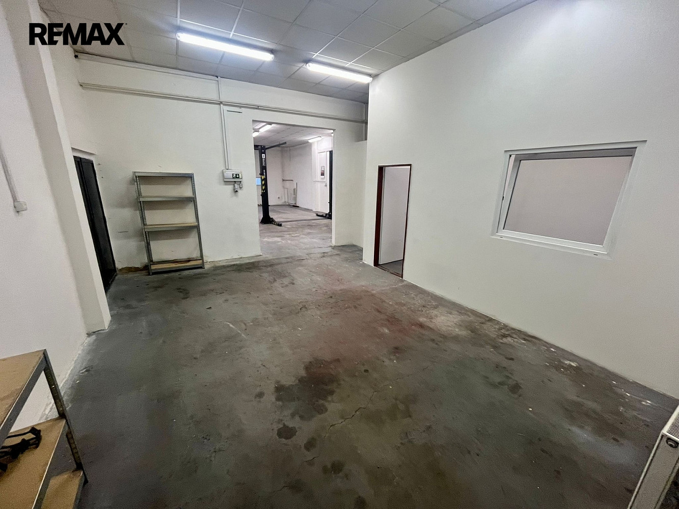 Pronájem výrobních prostor 140 m² – fotografie 5