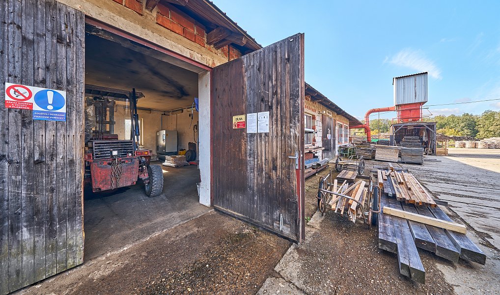 Prodej výrobních prostor 19 535 m², Seletice – náhled fotky 15