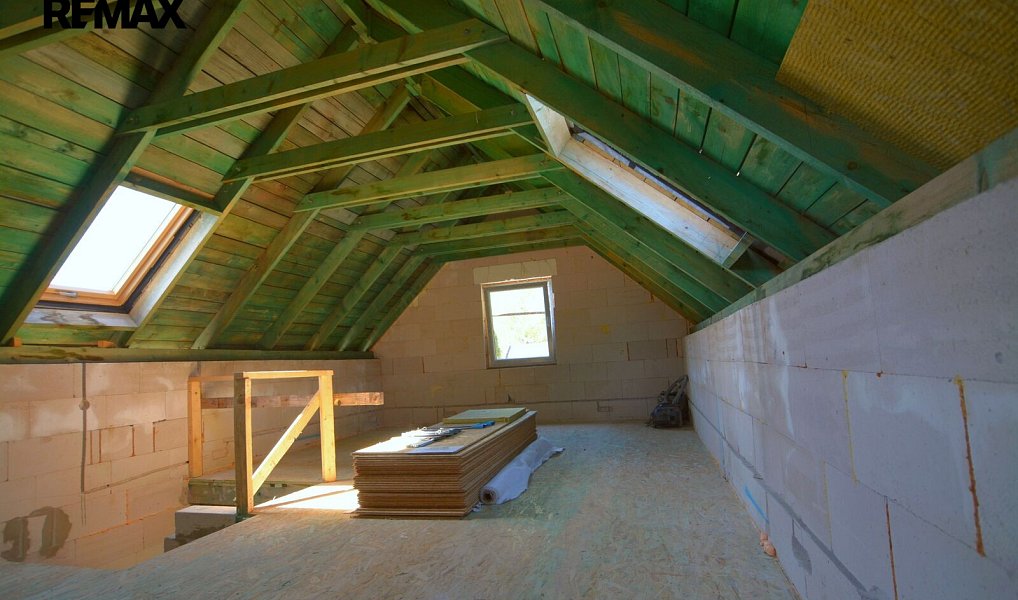 Prodej zahrady 374 m², Dubí – náhled fotky 10