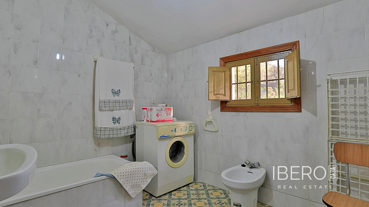 Casa 3+kk – Málaga, Mainake, Carretera de Cádiz - Más