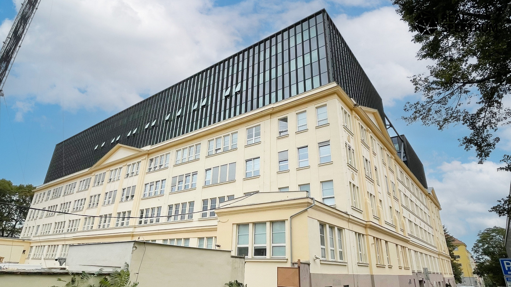 Pronájem kanceláře 178 m² – pohled 3