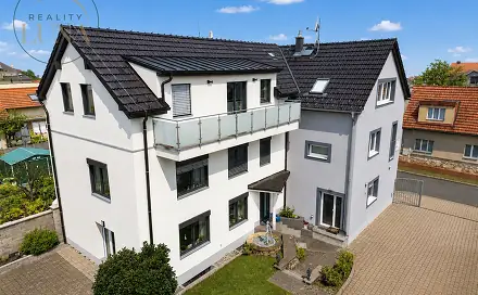 Prodej domu 376 m² s pozemkem 372 m², Praha