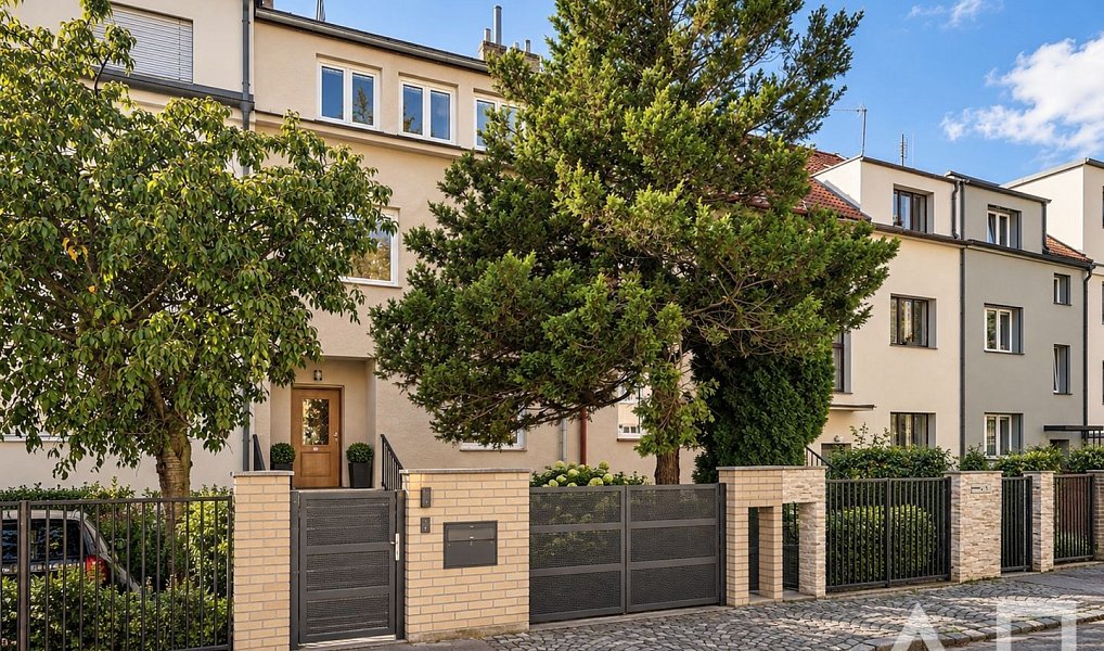Prodej domu 240 m² s pozemkem 270 m², Praha – náhled fotky 55