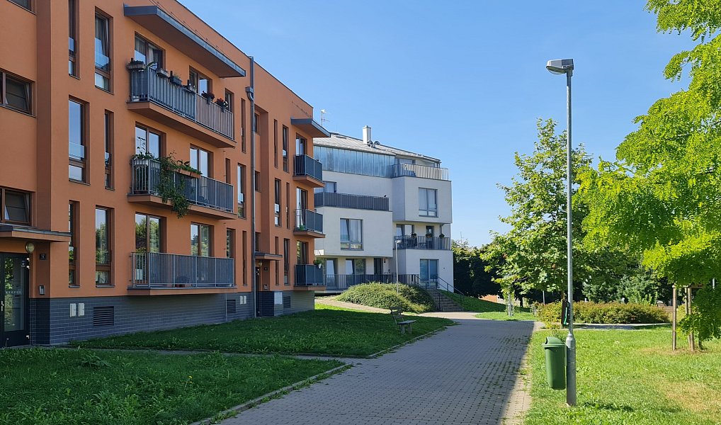 Pronájem bytu 2+kk 62 m², Říčany – náhled fotky 3