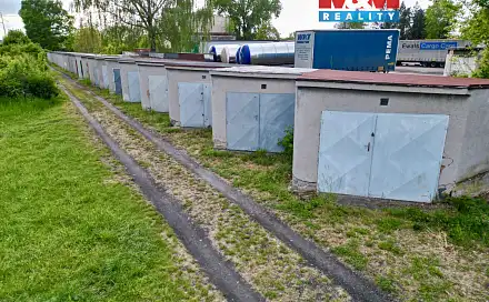 Prodej garáže v Pardubicích, Pardubice - Polabiny