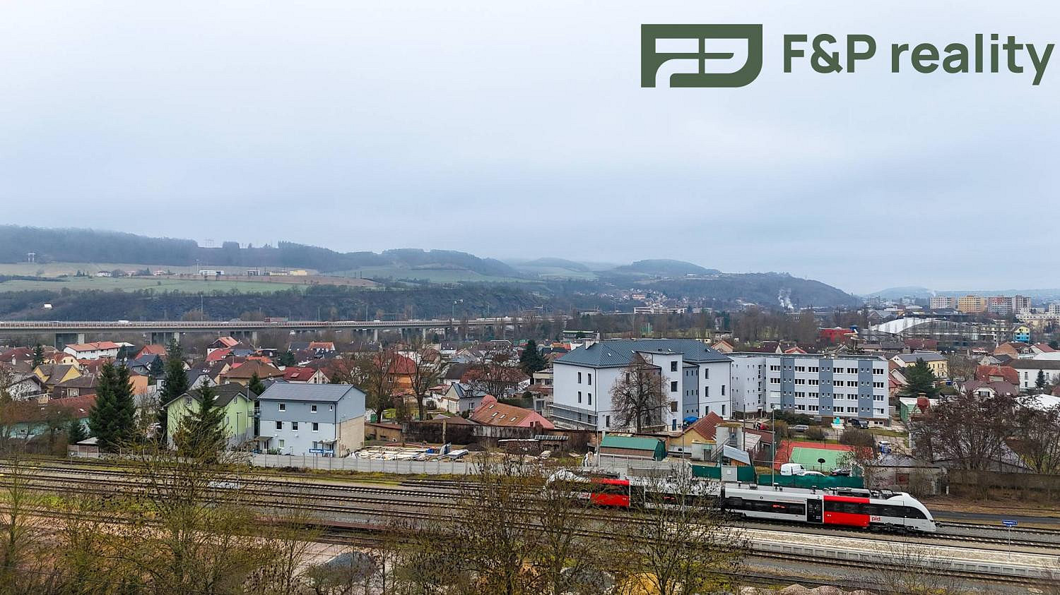 Prodej stavebního pozemku 810 m² – fotografie 3