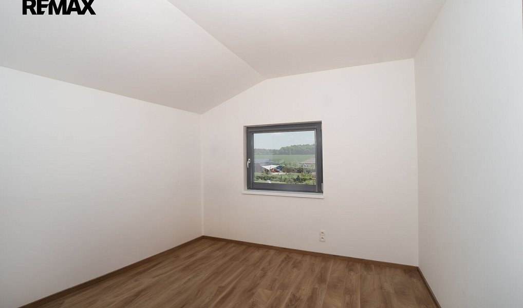 Prodej domu 127 m² s pozemkem 1 508 m², Jevany – náhled fotky 17
