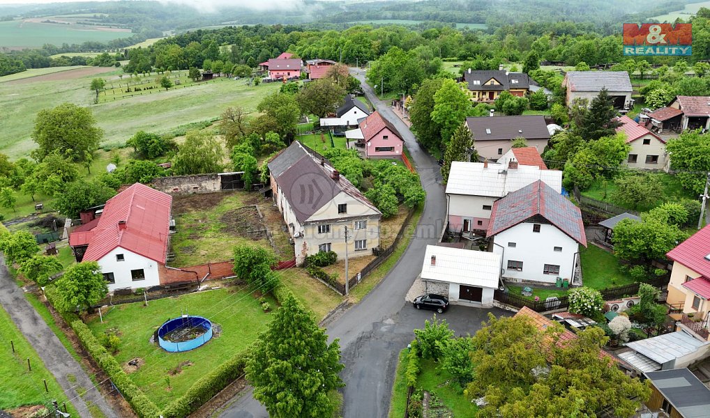 Prodej domu 238 m² s pozemkem 3 800 m², Fulnek – náhled fotky 2