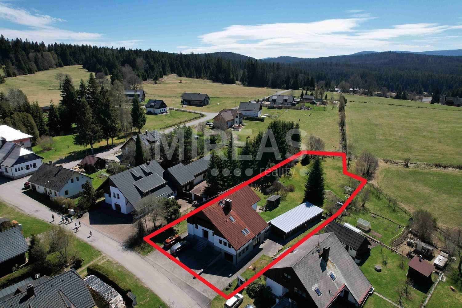 Prodej ubytovacího objektu 444 m² — photo 2
