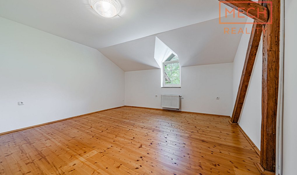 Prodej domu 280 m² s pozemkem 603 m², Svijanský Újezd – náhled fotky 28