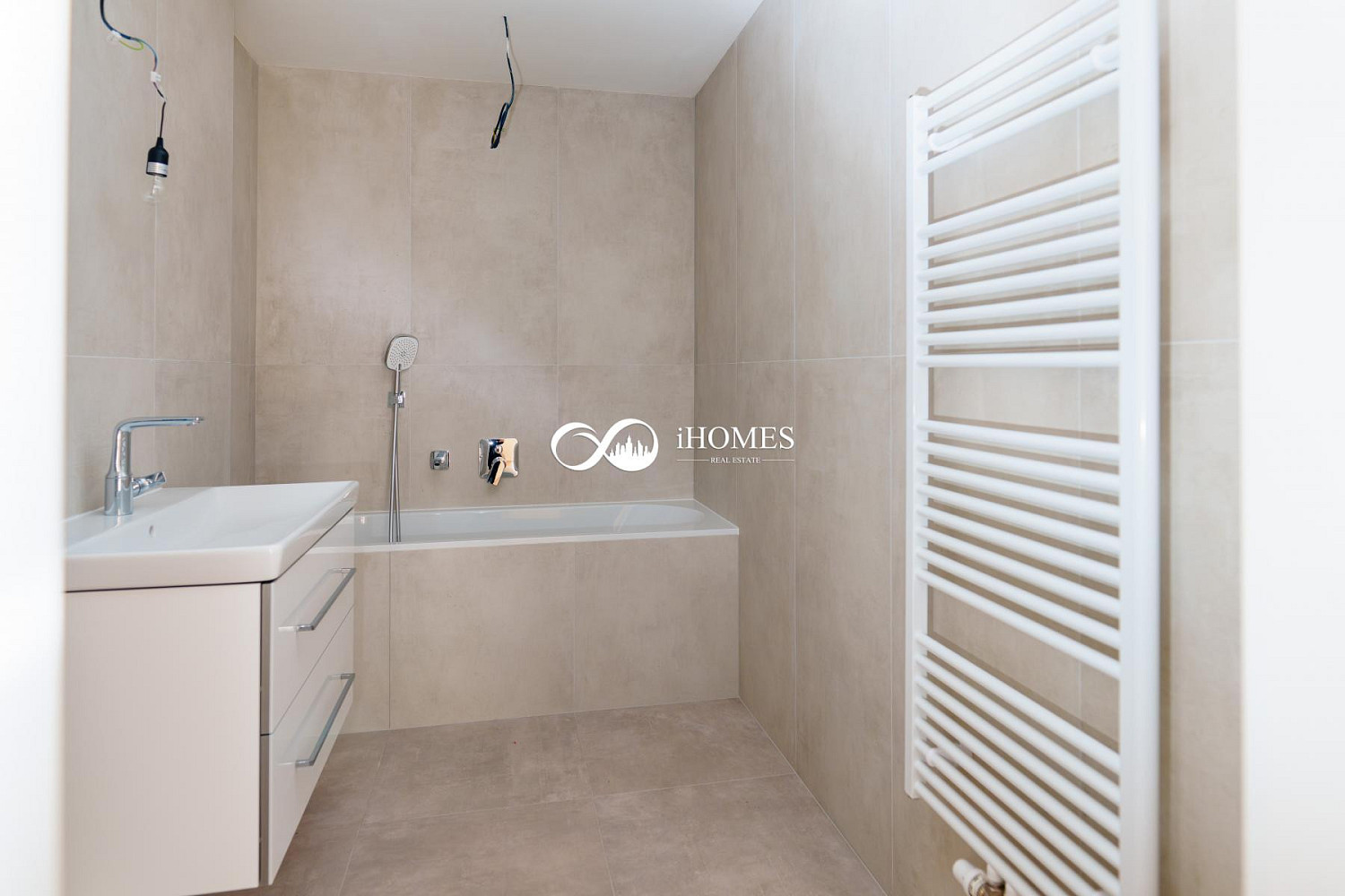 Prodej bytu 3+kk 110 m² — photo 2