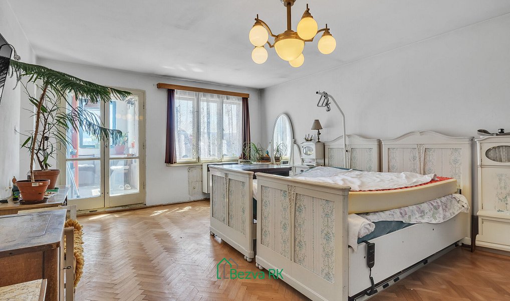 Prodej domu 224 m² s pozemkem 542 m², Beroun – náhled fotky 23