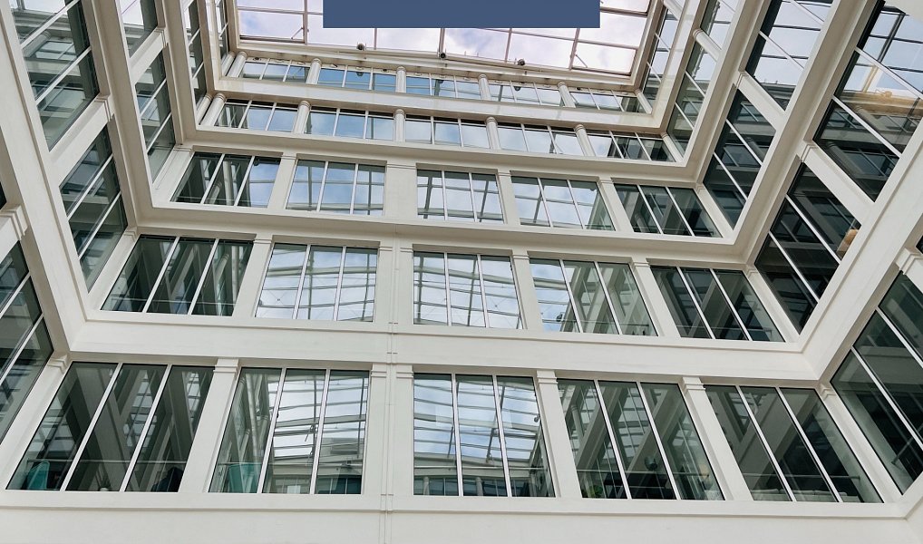 Pronájem kanceláře 1 080 m², Praha – náhled fotky 8