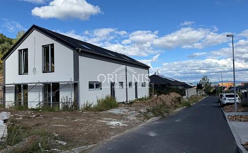 Prodej domu 228 m² s pozemkem 907 m², Pod Vrchem, Jirkov, okres Chomutov