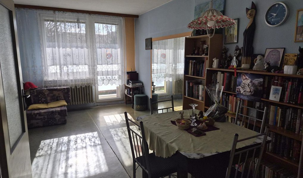 Prodej bytu 4+1 90 m², Praha – náhled fotky 3
