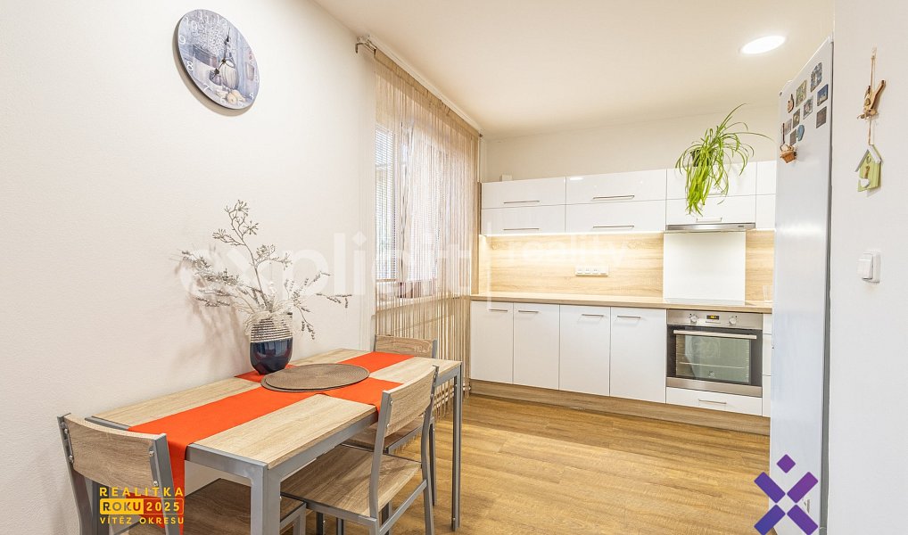 Prodej domu 145 m² s pozemkem 1 539 m², Fryšták – náhled fotky 11