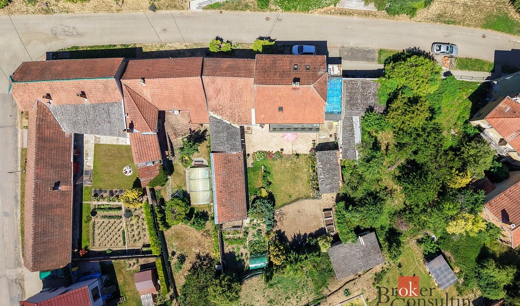 Prodej domu 220 m² s pozemkem 208 m², Klobouky u Brna – náhled fotky 34