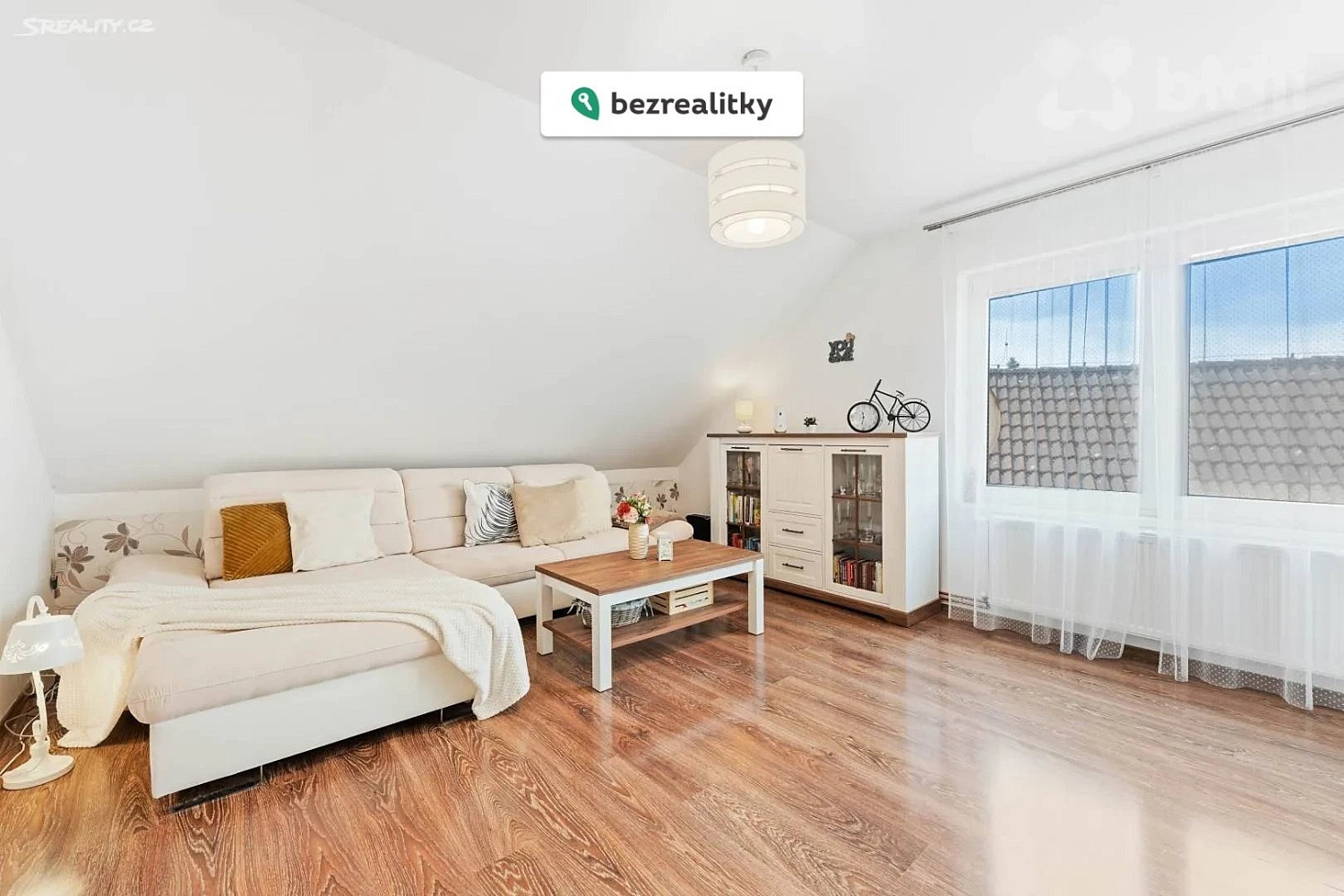 Prodej domu 186 m² s pozemkem 993 m² – pohled 5