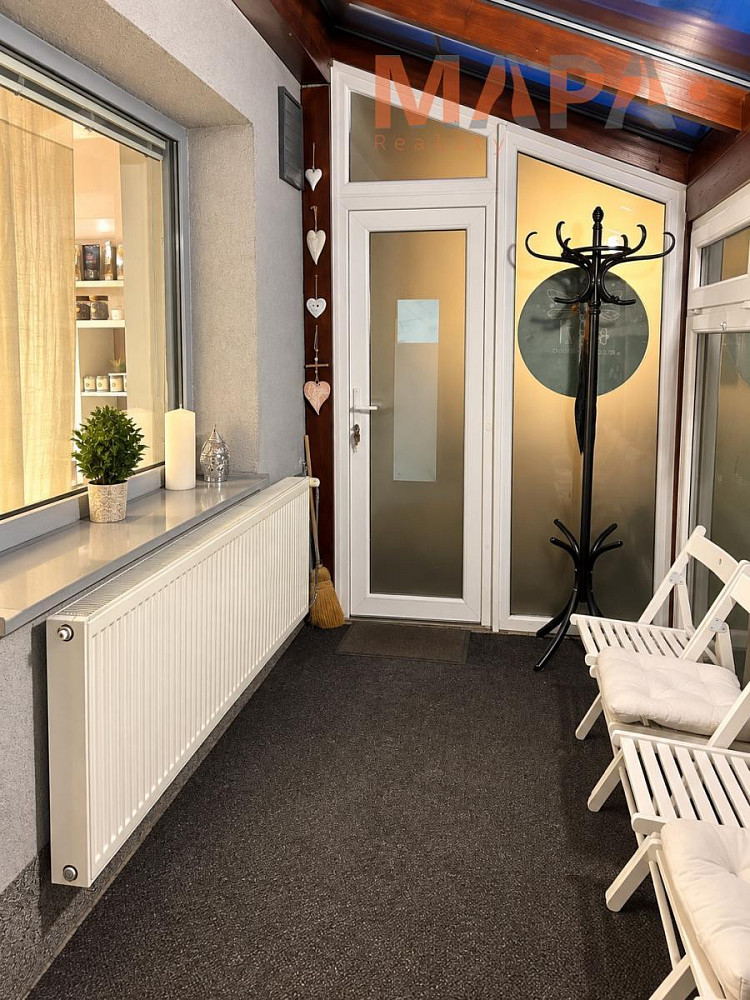 Pronájem obchodních prostor 47 m² – fotografie 4