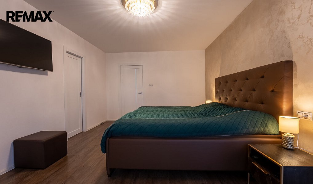 Prodej domu 172 m² s pozemkem 1 031 m², Jemnice – náhled fotky 20