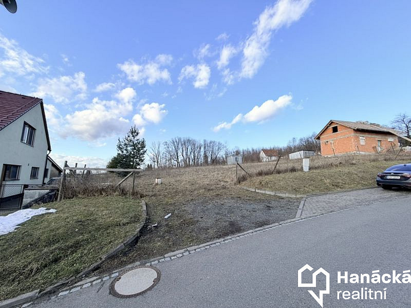 Prodej stavebního pozemku 1 160 m² – fotografie 3