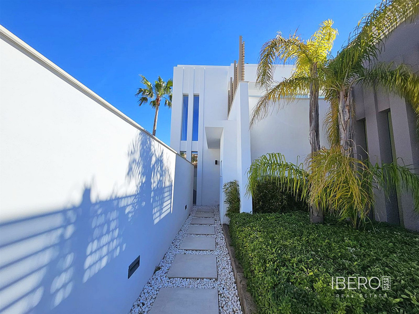 6+kk House in Mijas, Riviera del Sol - Fase VIII, Urbanización Sitio de Calahonda - Vista 3