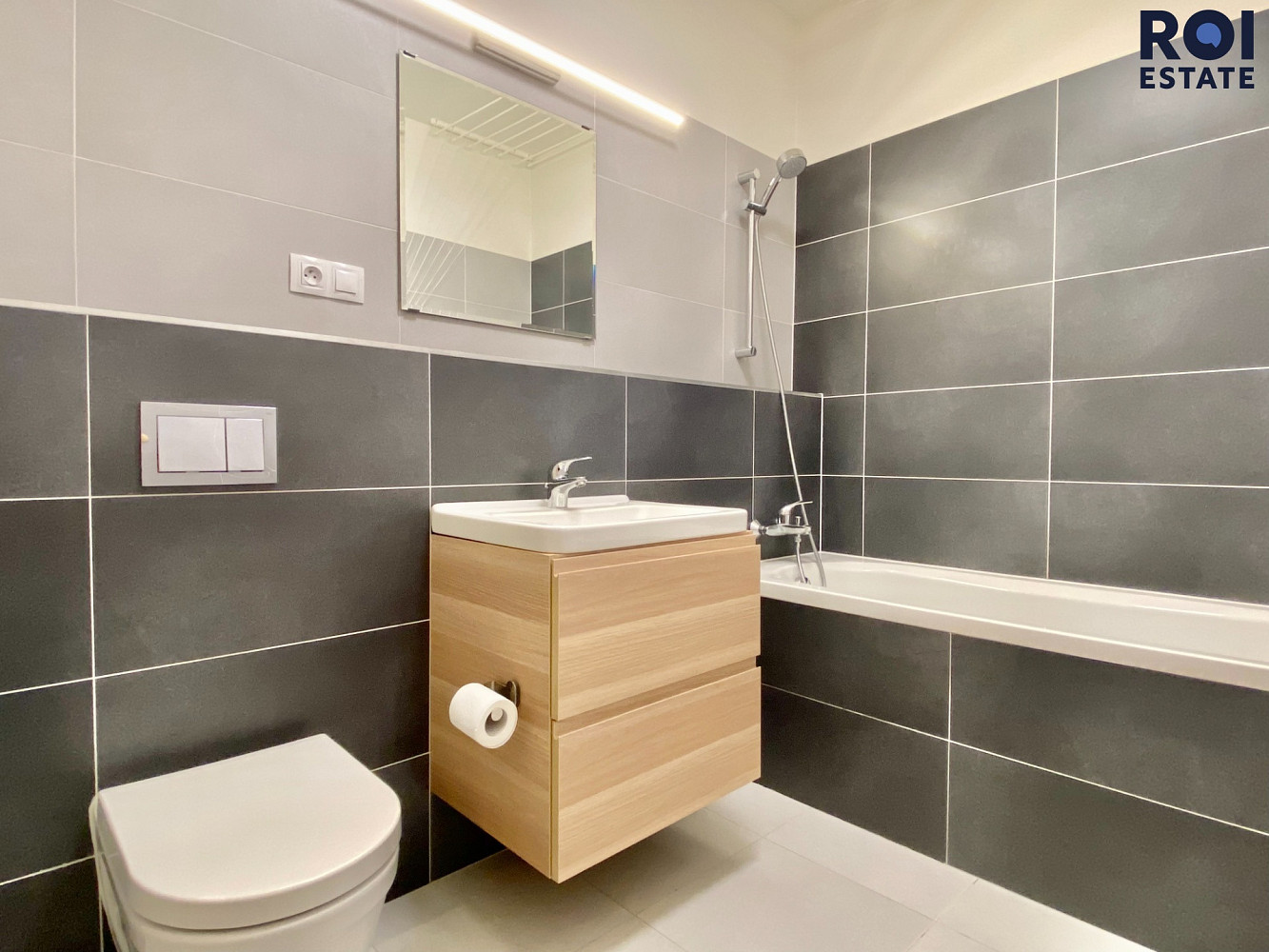 Pronájem bytu 1+kk 40 m² – fotografie 2