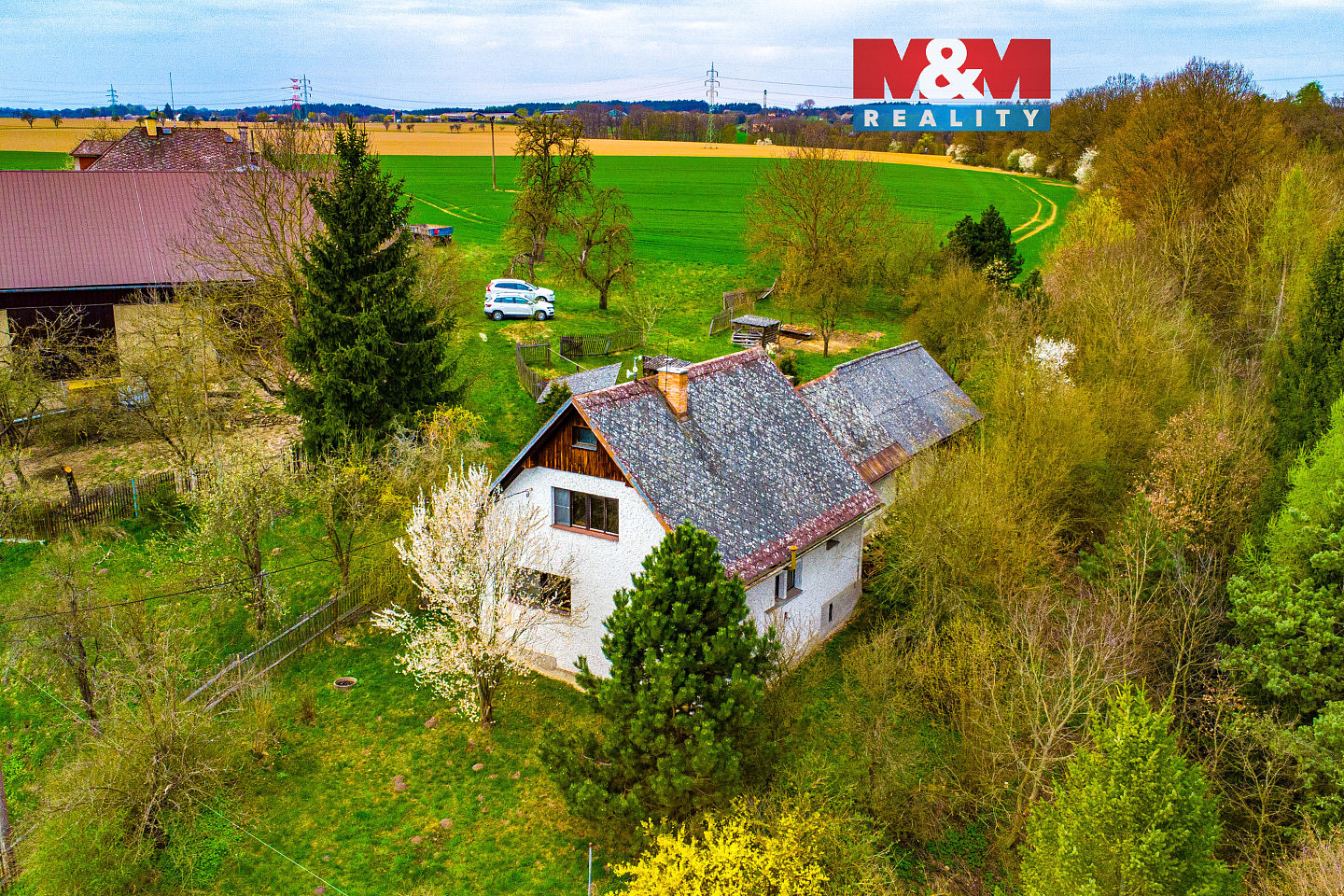 Prodej domu 100 m² s pozemkem 13 296 m²