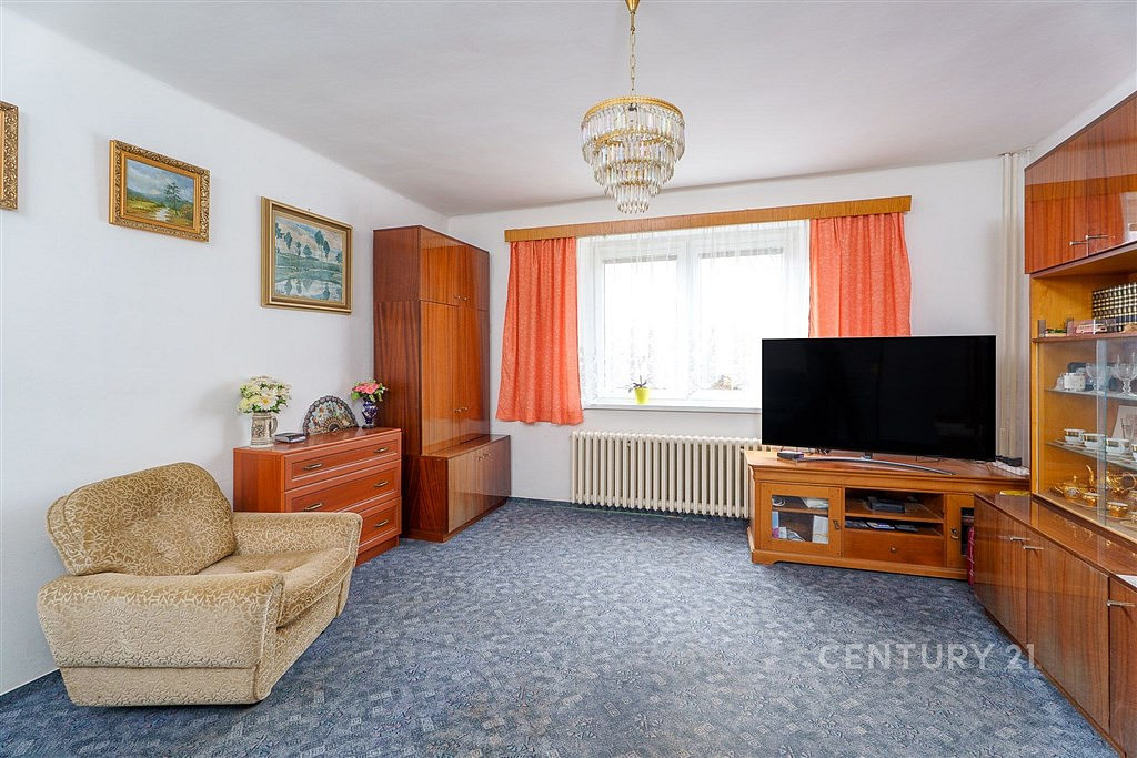Prodej domu 160 m² s pozemkem 2 000 m² – další