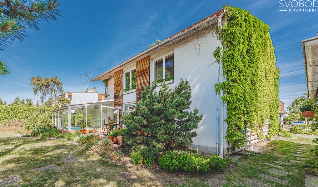 Prodej domu 300 m² s pozemkem 1 176 m², Hradec Králové – náhled fotky 22