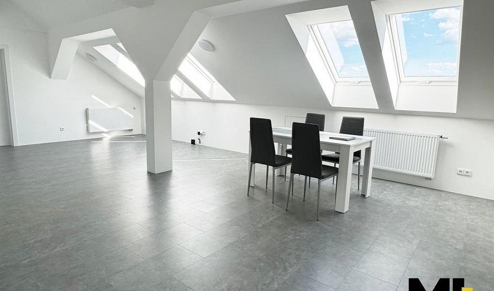 Prodej bytu 3+1 90 m², Pardubice – náhled fotky 3