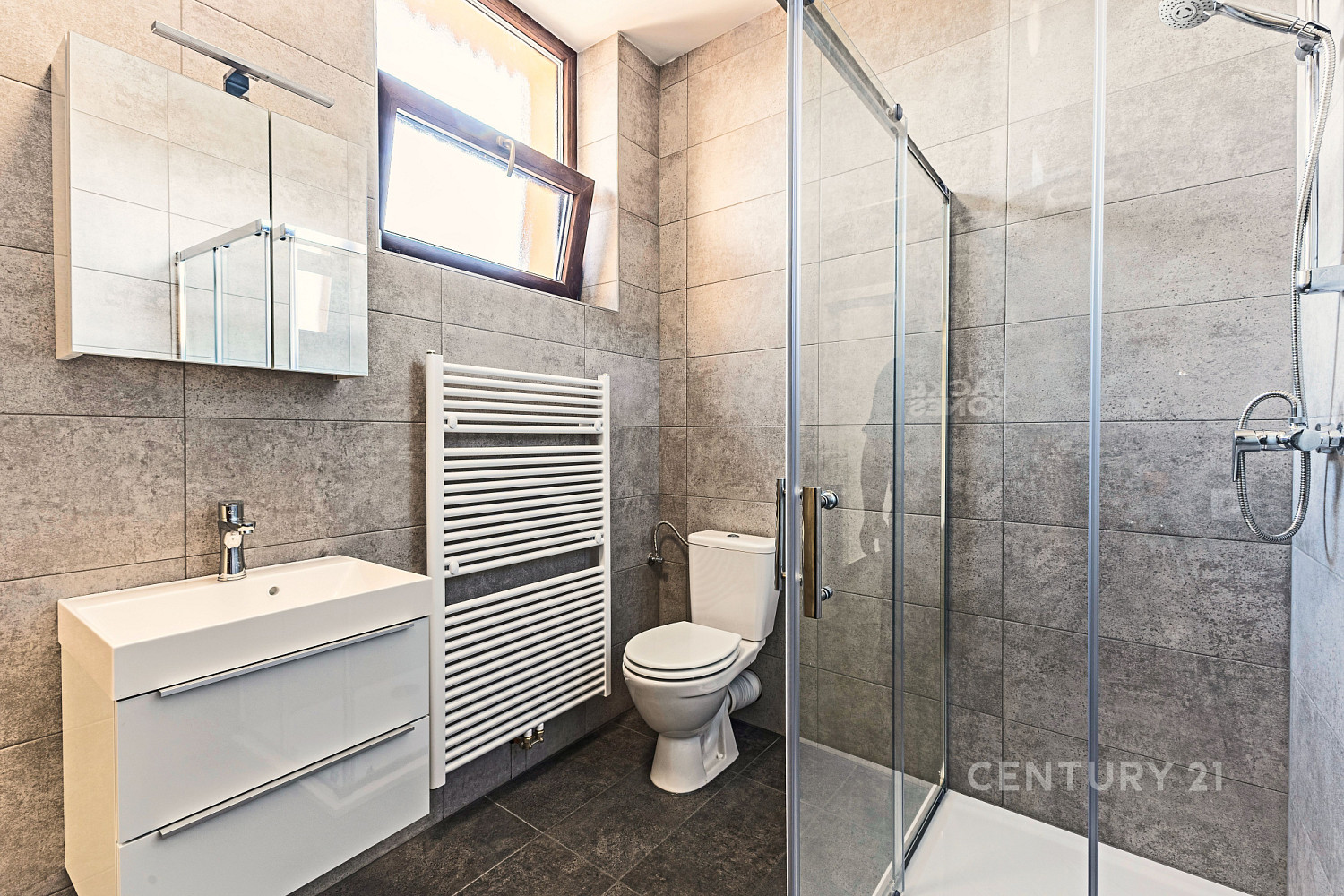 Pronájem bytu 2+kk 41 m² – fotografie 5