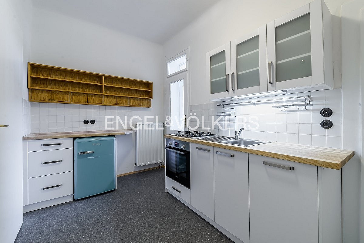 Pronájem bytu 2+1 57 m² – fotografie 3